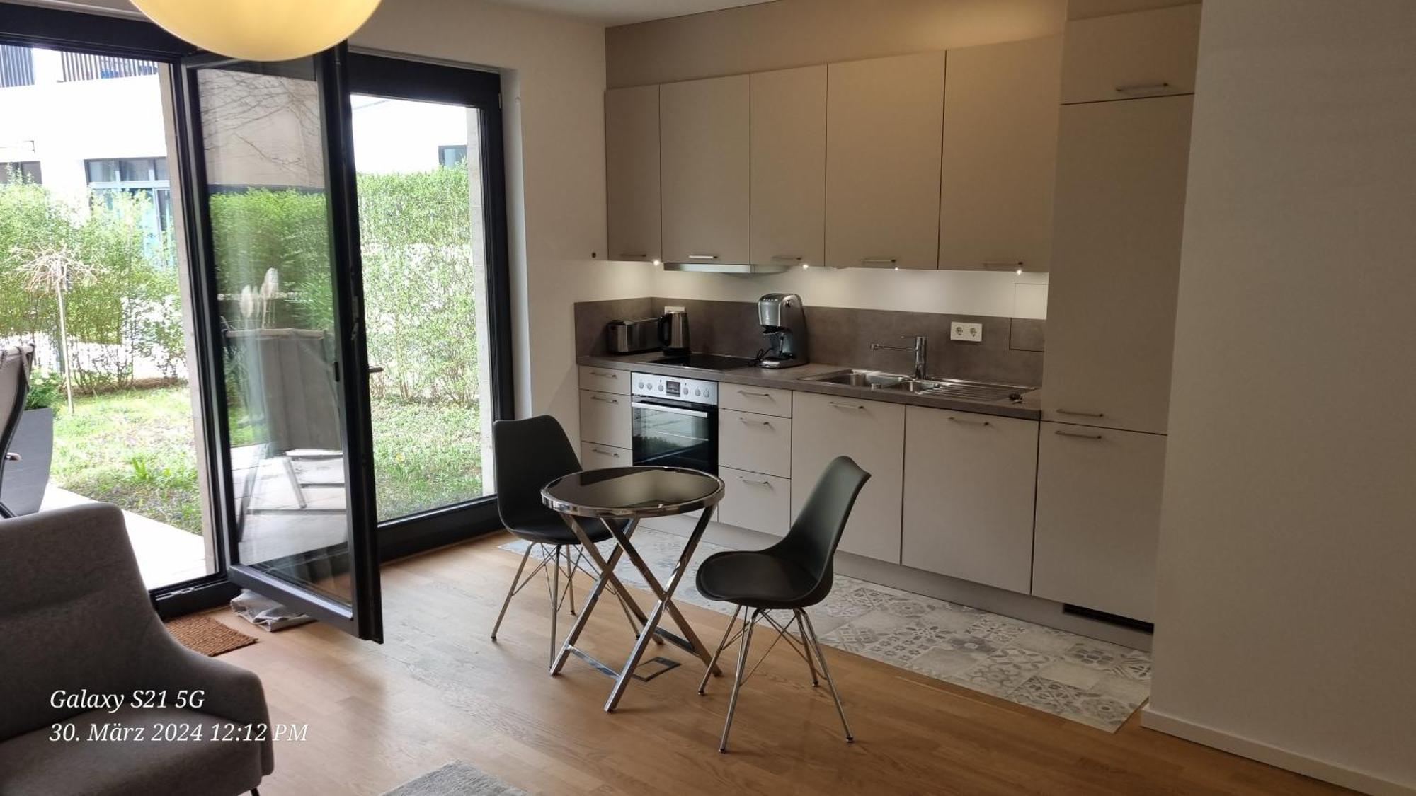 Luxi Luxurioeses Appartement Mit Terrasse Und Garten Mitten In Berlin Zewnętrze zdjęcie